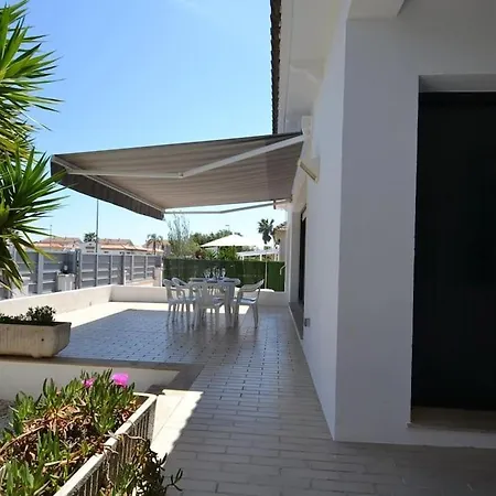 Nyaraló Casa Grandiosa With Privat Pool Riumar