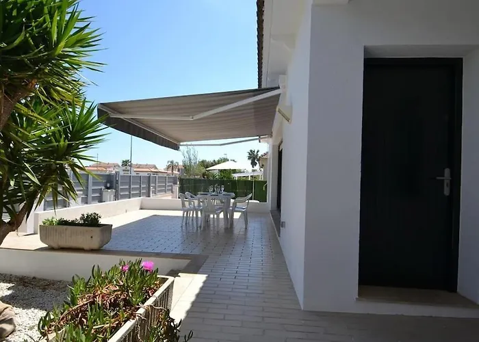Nyaraló Casa Grandiosa With Privat Pool Riumar