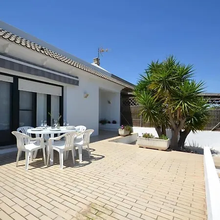 Holiday home Casa Grandiosa With Privat Pool Riumar